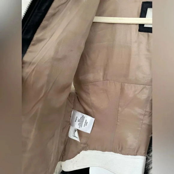 BCBG Runway Vest Fur Size S-M - Picture 9 of 11